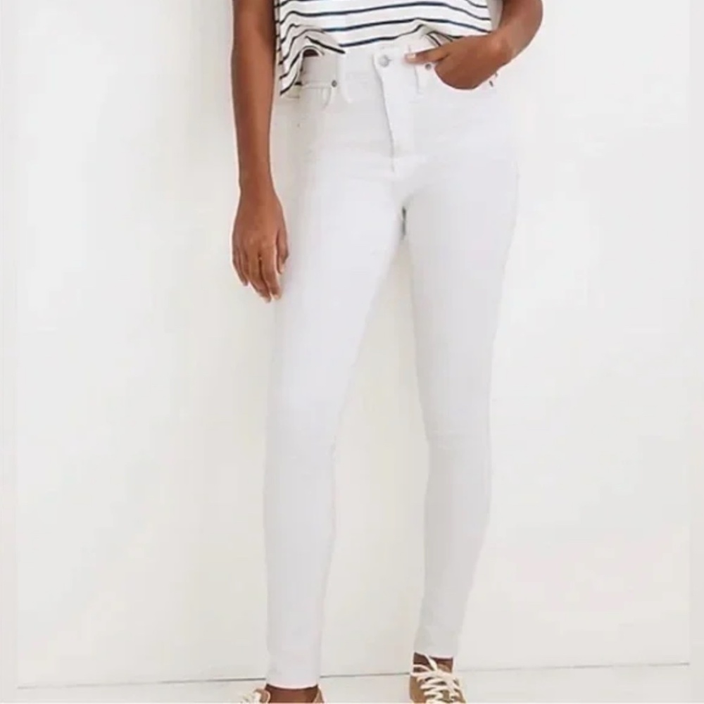 Madewell White Denim 10" high rise Skinny